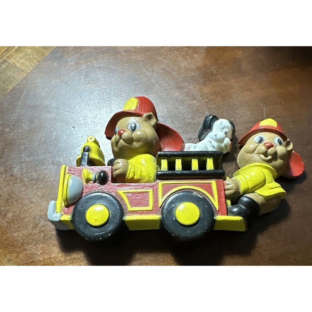 Homco Vintage Teddy Bear Firemen & Fire Truck Resin Wall Decor Nursery USA